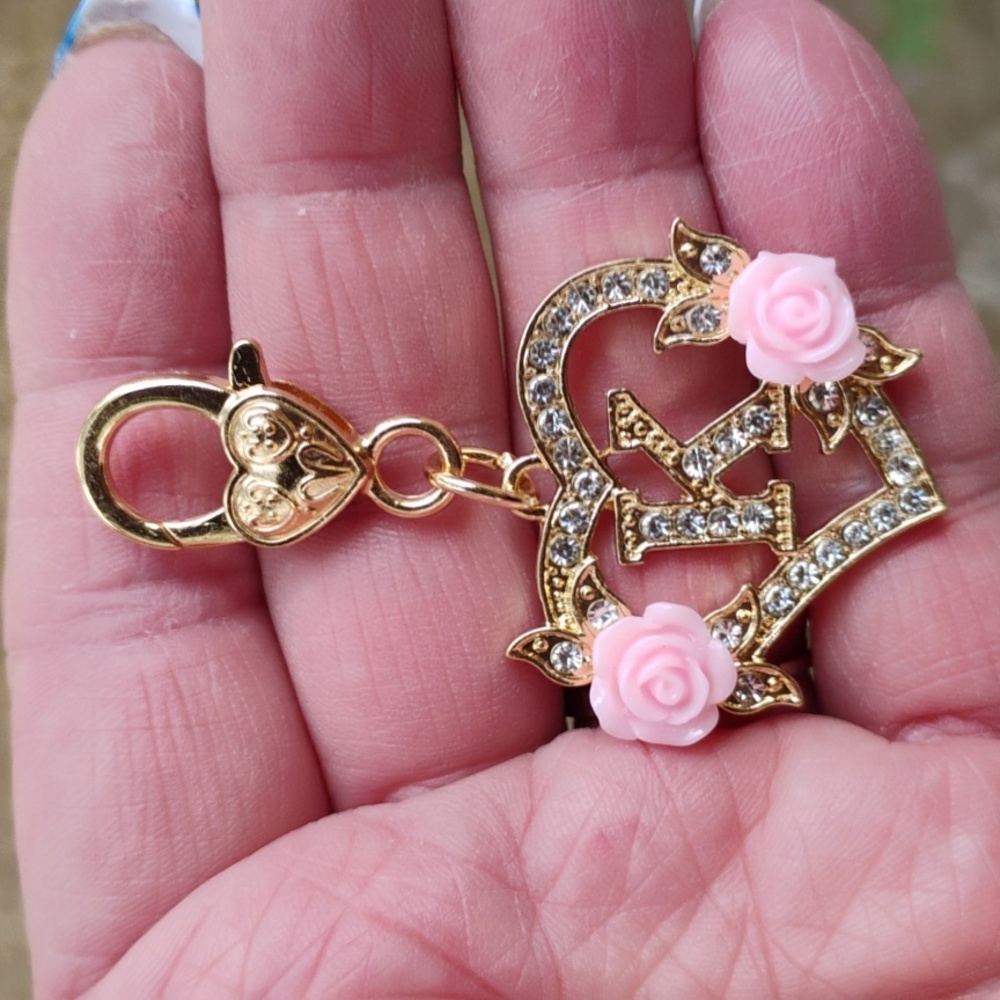 K Golden heart with roses rhinestone bag charm